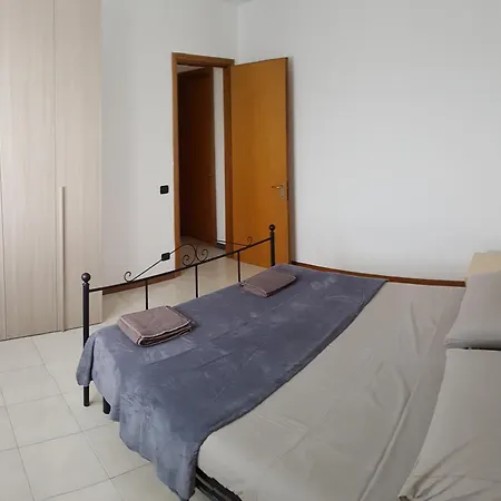 Stefania Apartment *